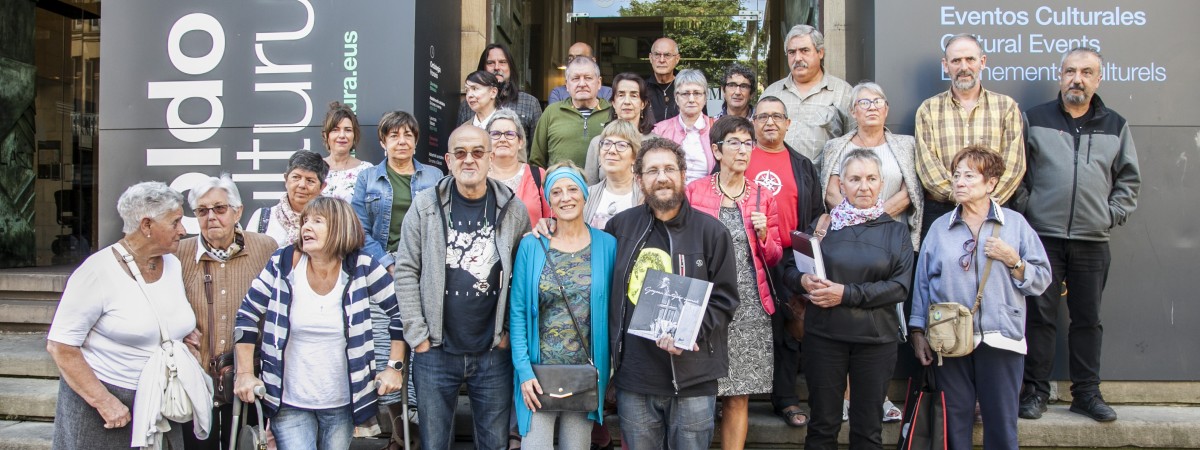 Gogoan hartzeko izenak - Joseba Zabalza